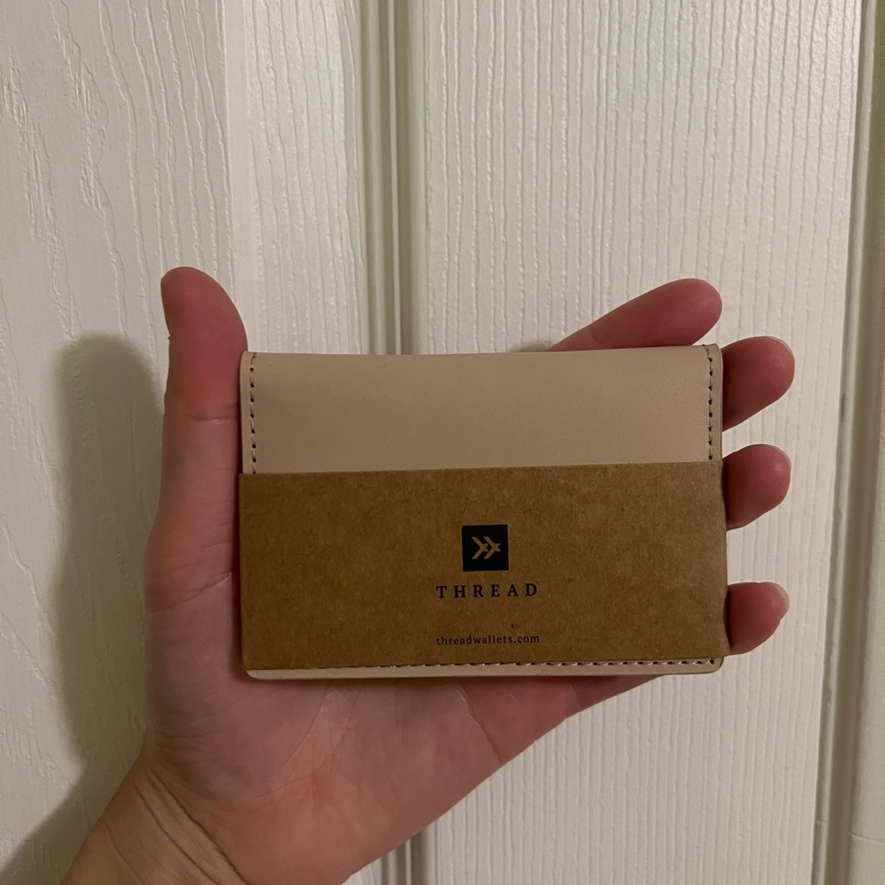 Thread Wallet Offwhite Bifold Wallet
